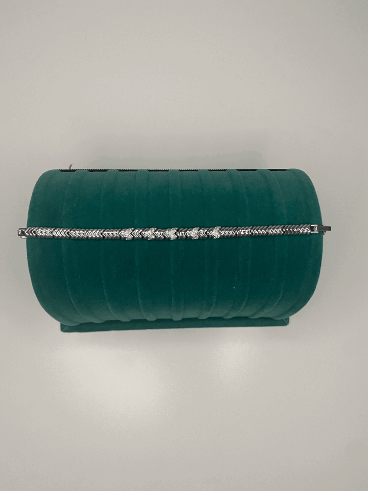 Sıralı Taşlı Silver