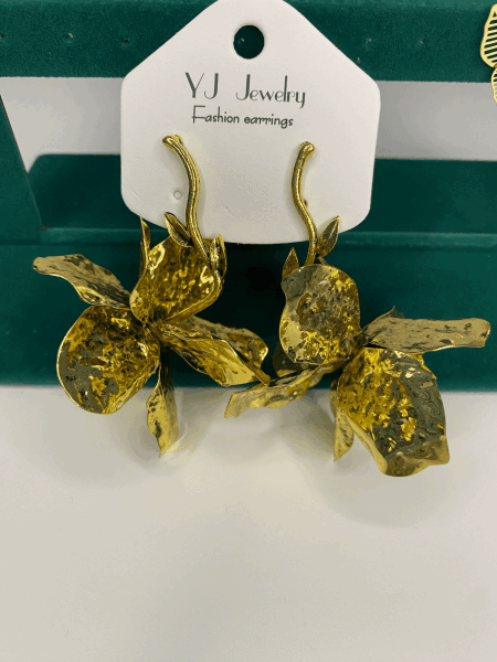 Altın Çiçek Küpe