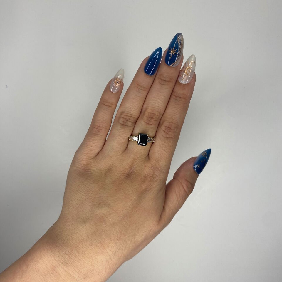 Yüzük (Siyah Taşlı)